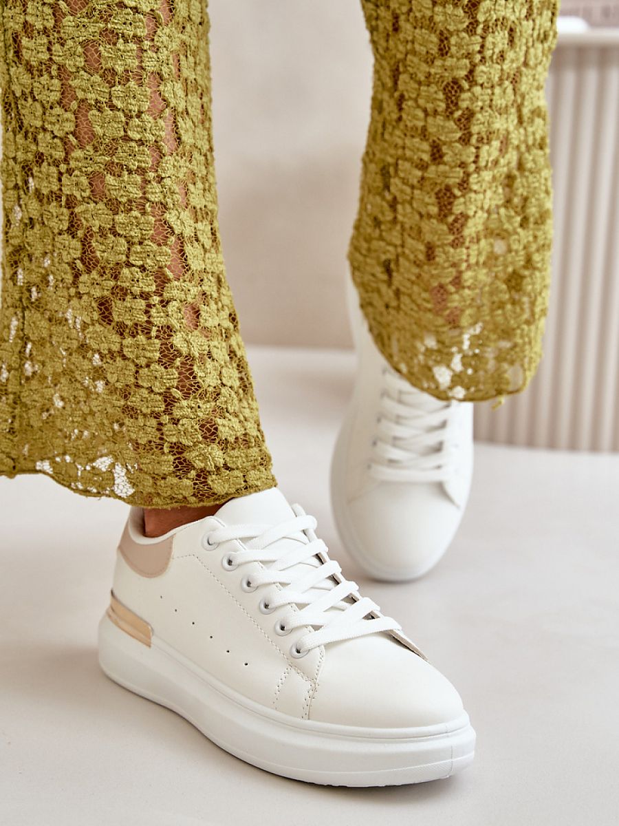 Sneakers model 201724 Step in style