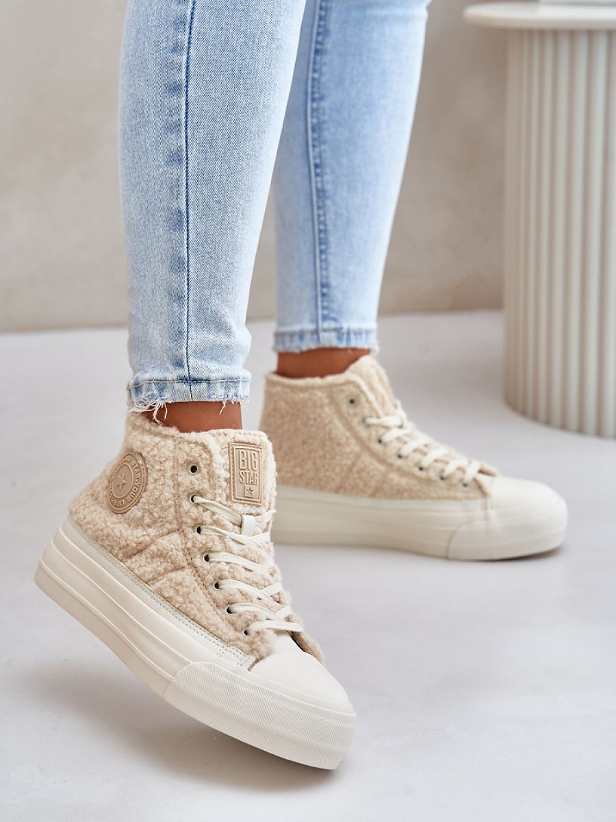 Sneakers model 201922 Step in style
