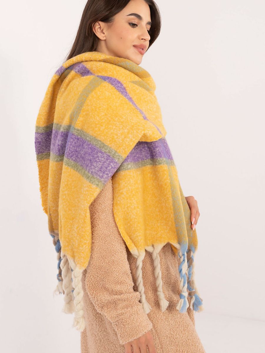 Shawl model 202574 AT