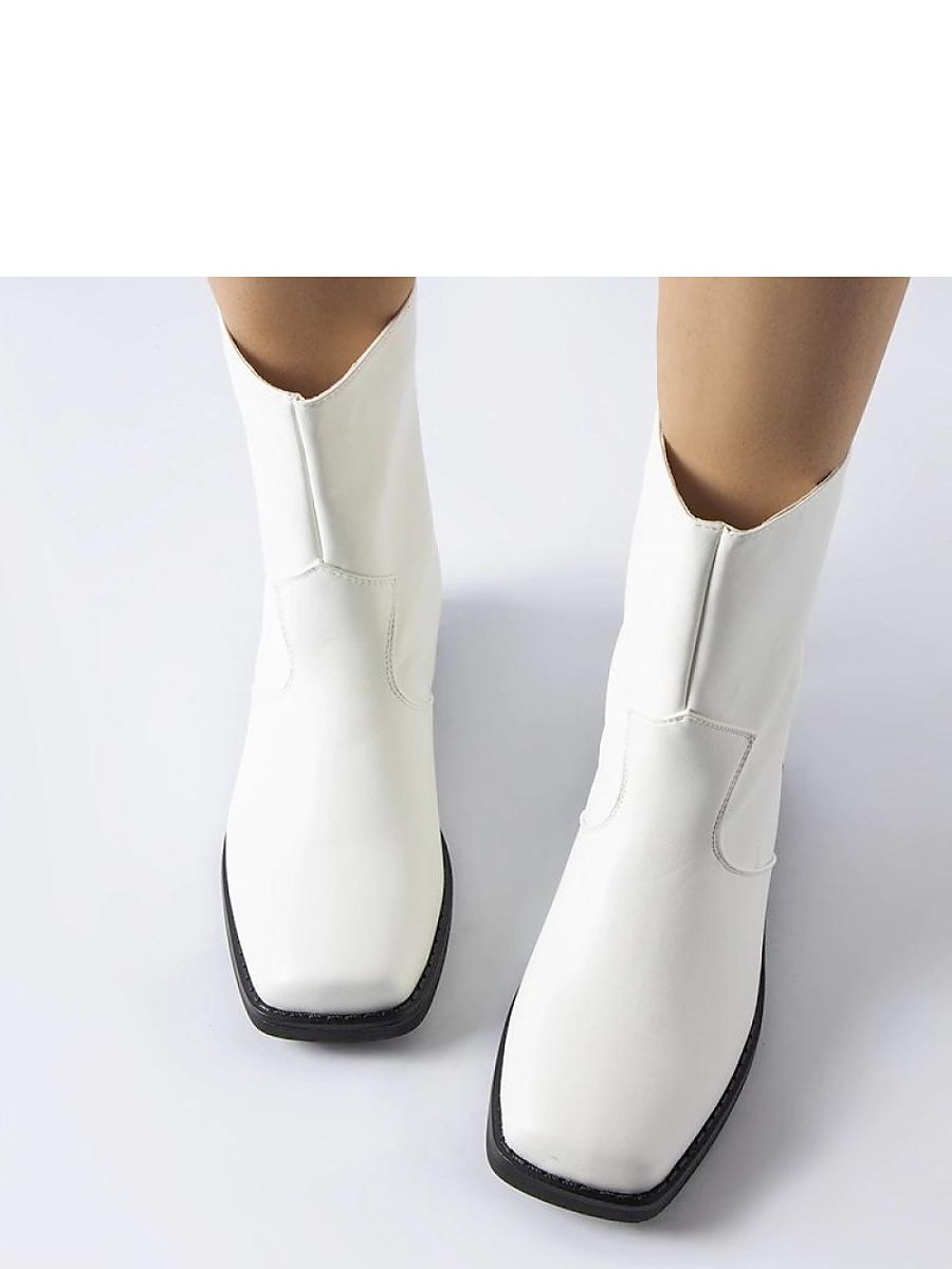 Boots model 204481 Solea - Image 2