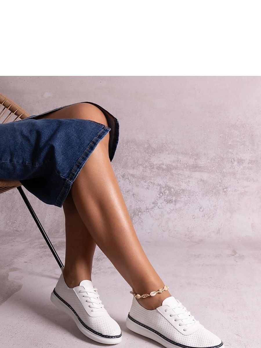 Sneakers model 207329 Solea