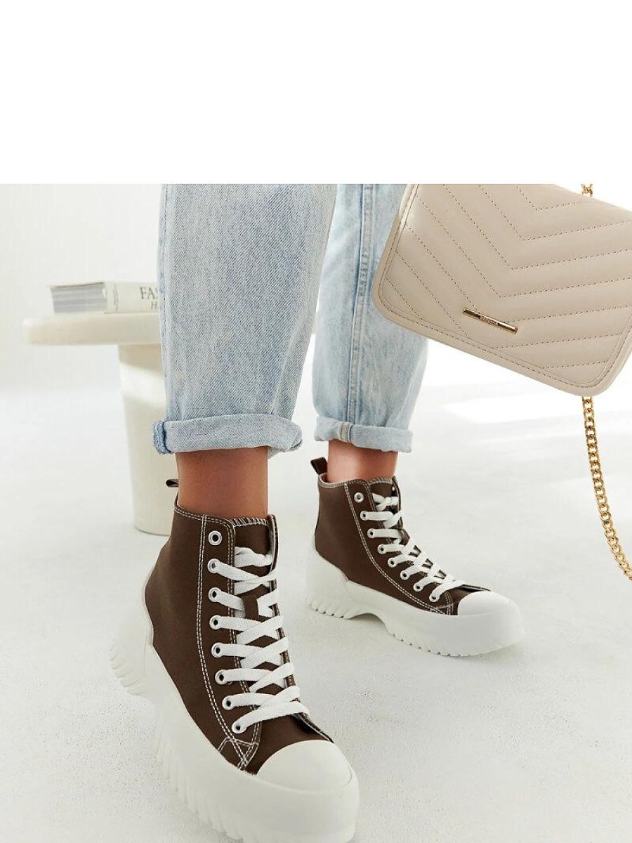 Sneakers model 207548 Solea