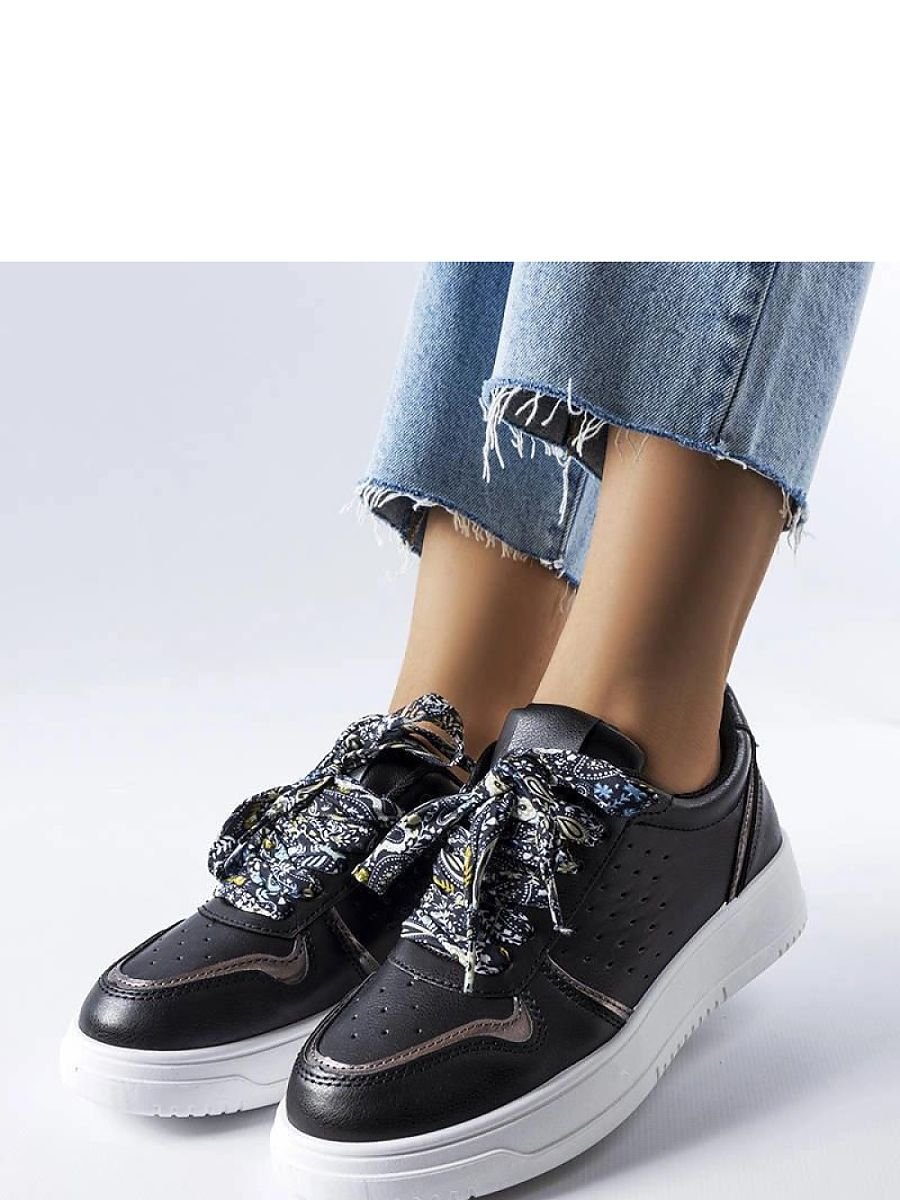 Sneakers model 207948 Solea