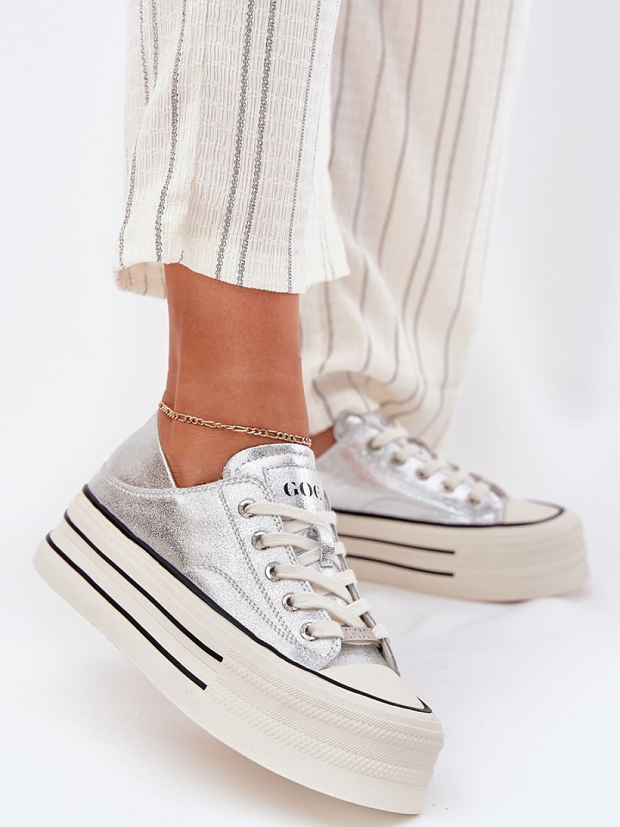 Sneakers model 212730 Step in style