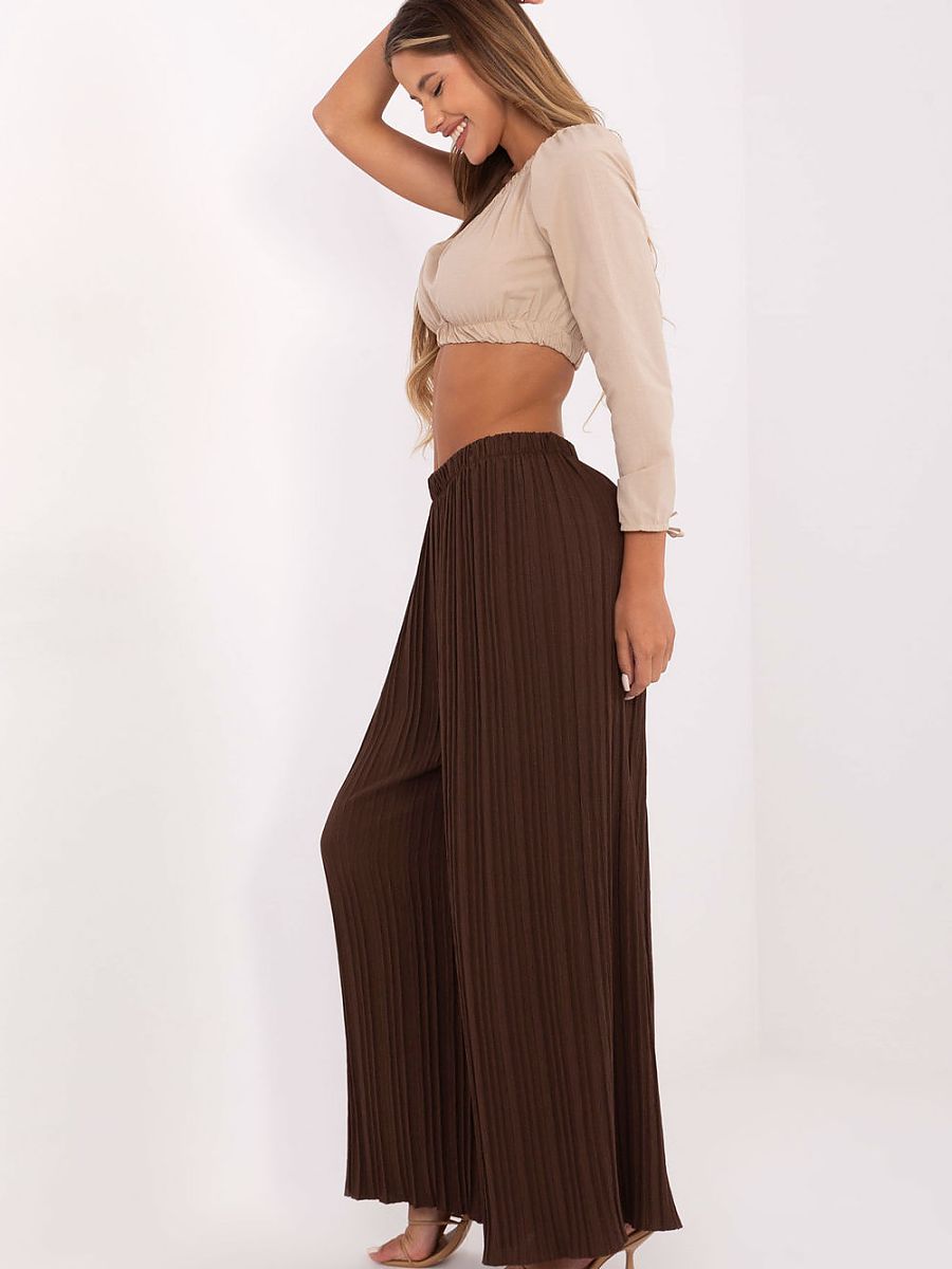 Women trousers model 215408 Italy Moda - Image 2