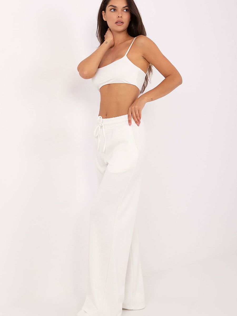 Tracksuit trousers model 216513 Relevance - Image 2