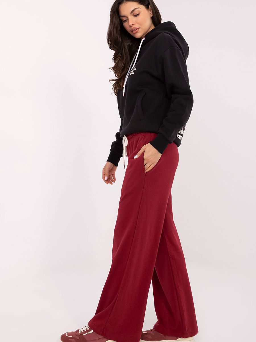 Tracksuit trousers model 218246 Relevance - Image 2