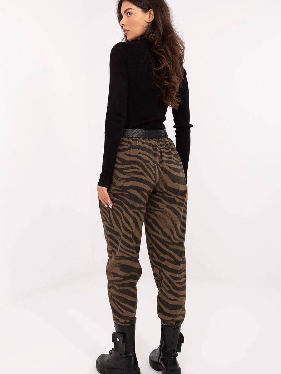 Women trousers model 218441 Italy Moda - Image 3