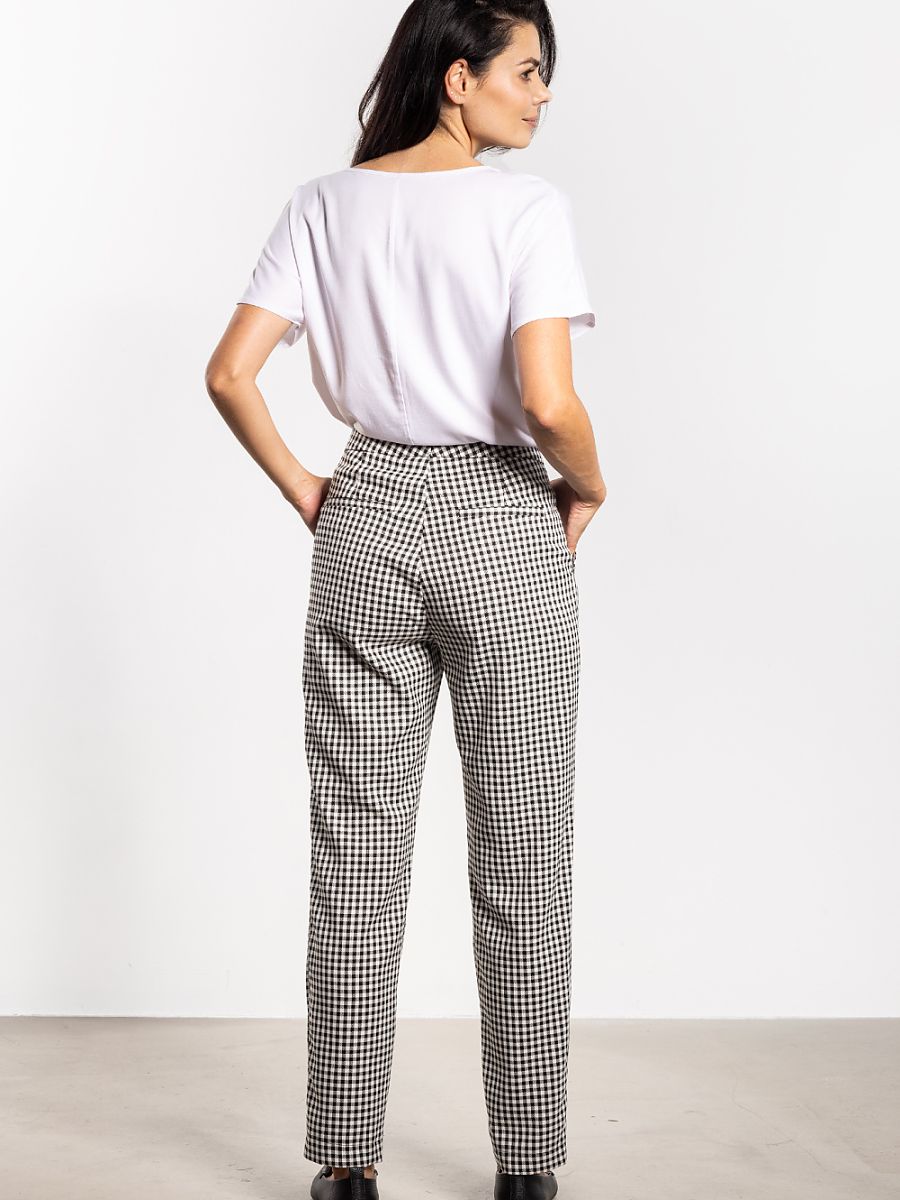 Women trousers model 218973 awama - Image 3