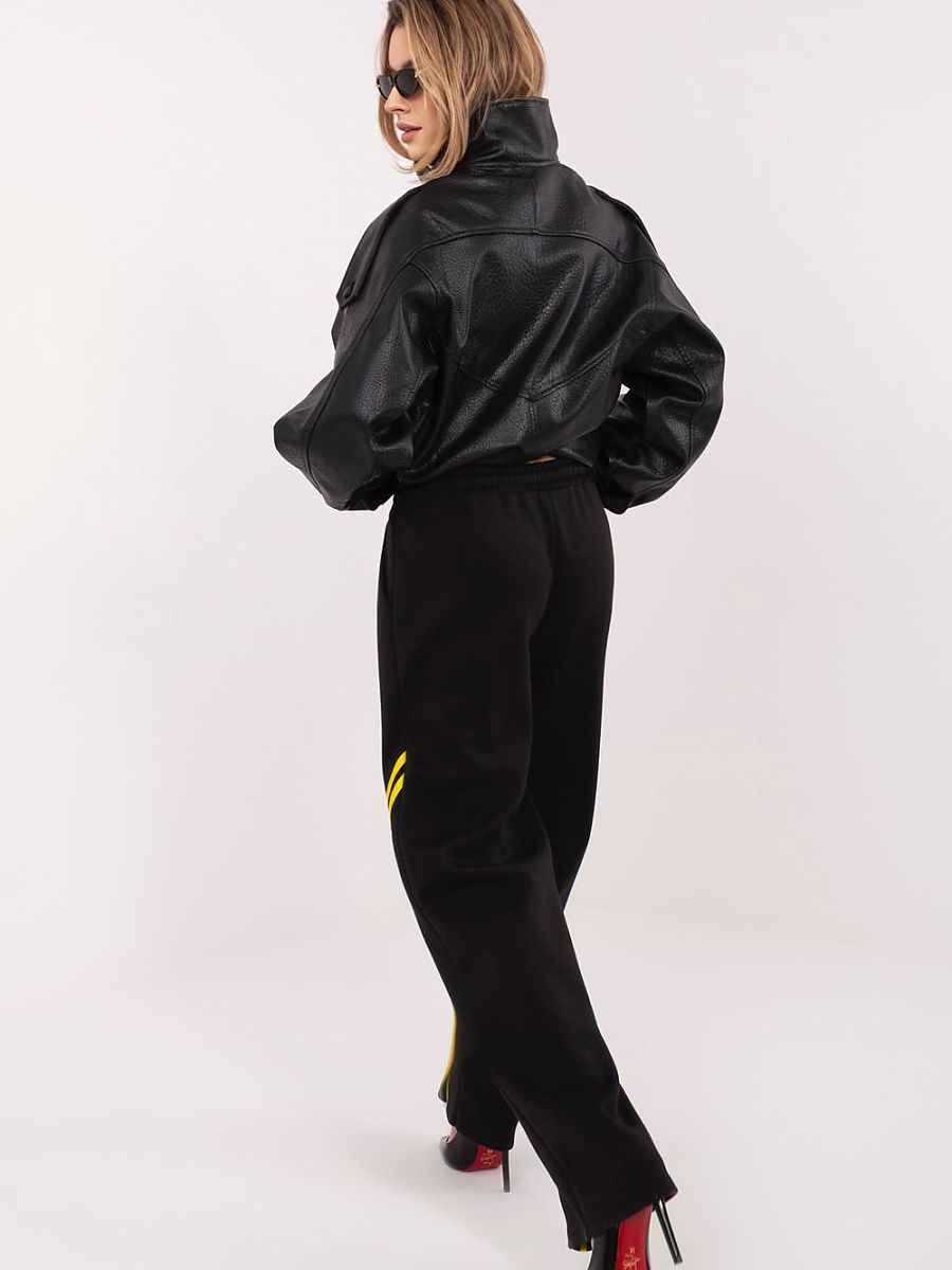 Tracksuit trousers model 225417 Rue Paris - Image 3