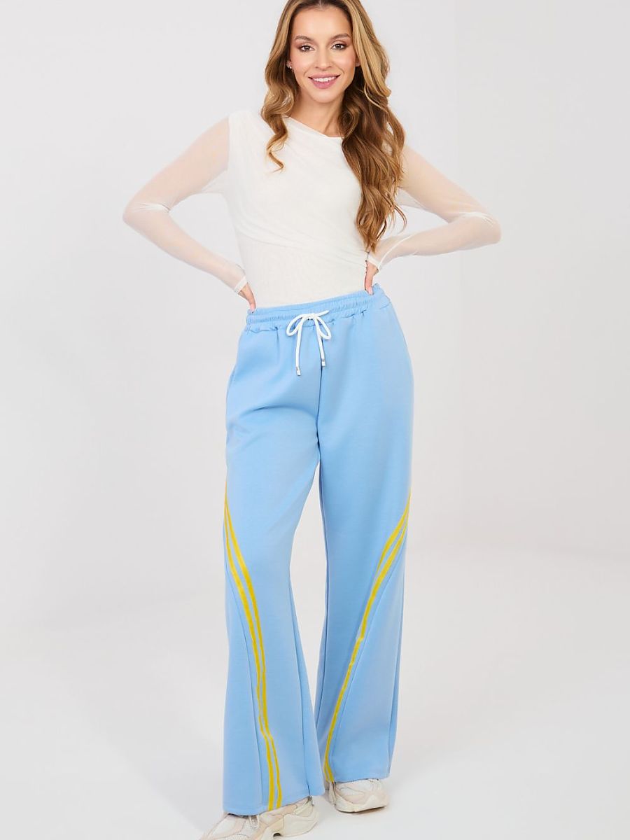 Tracksuit trousers model 225418 Rue Paris - Image 4