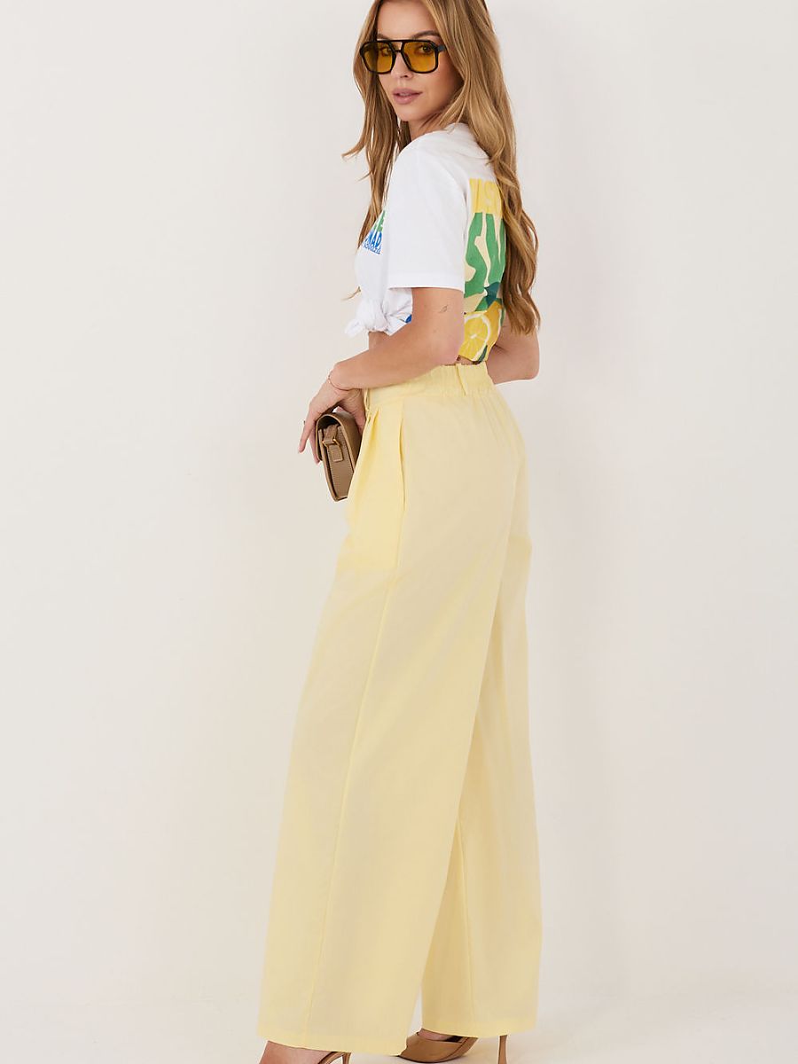 Women trousers model 231263 Rue Paris - Image 2