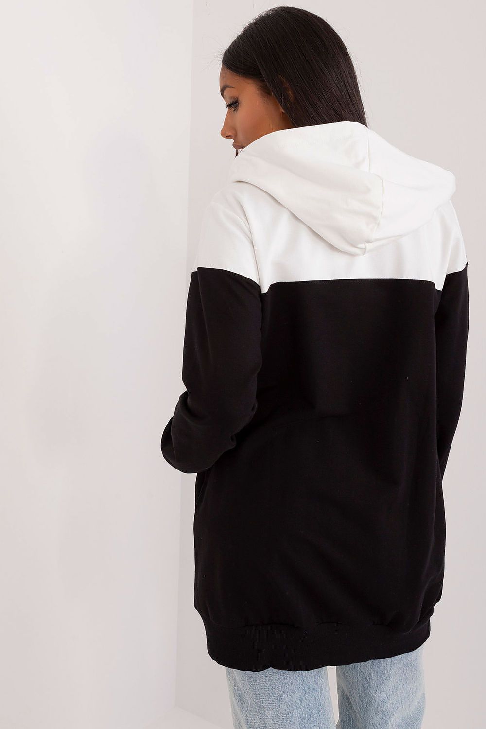 Sweatshirt Relevance main image 0