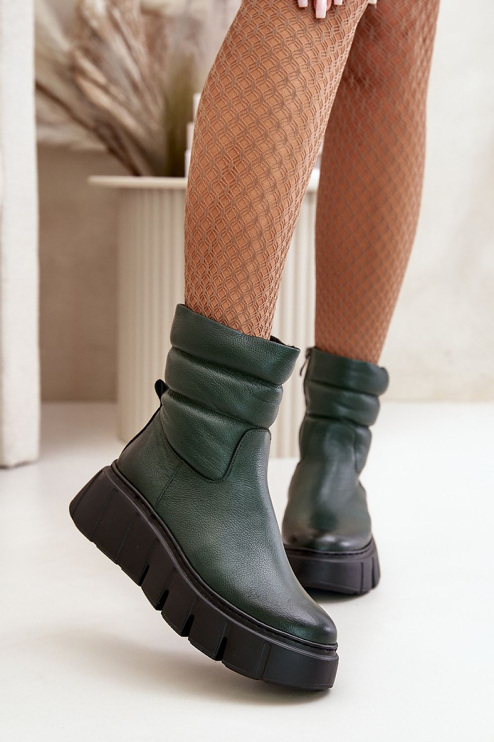 Buskin boots Step in style main image 1