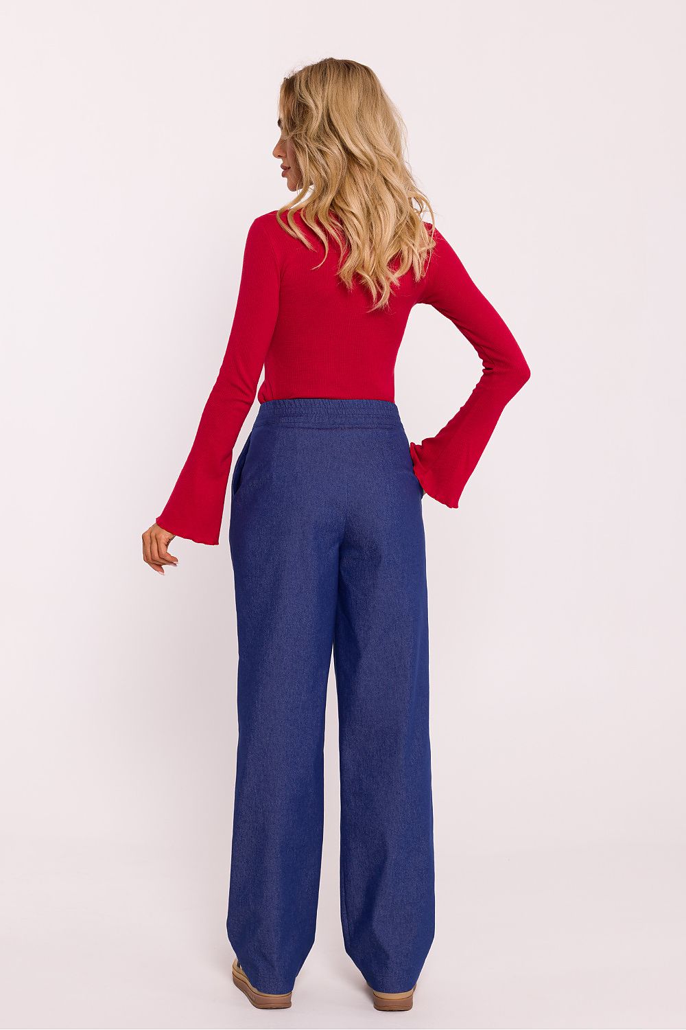 Women trousers model 147451 Moe