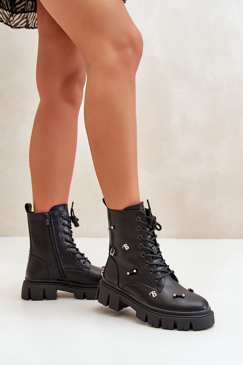 Bootie Step in style main image 0