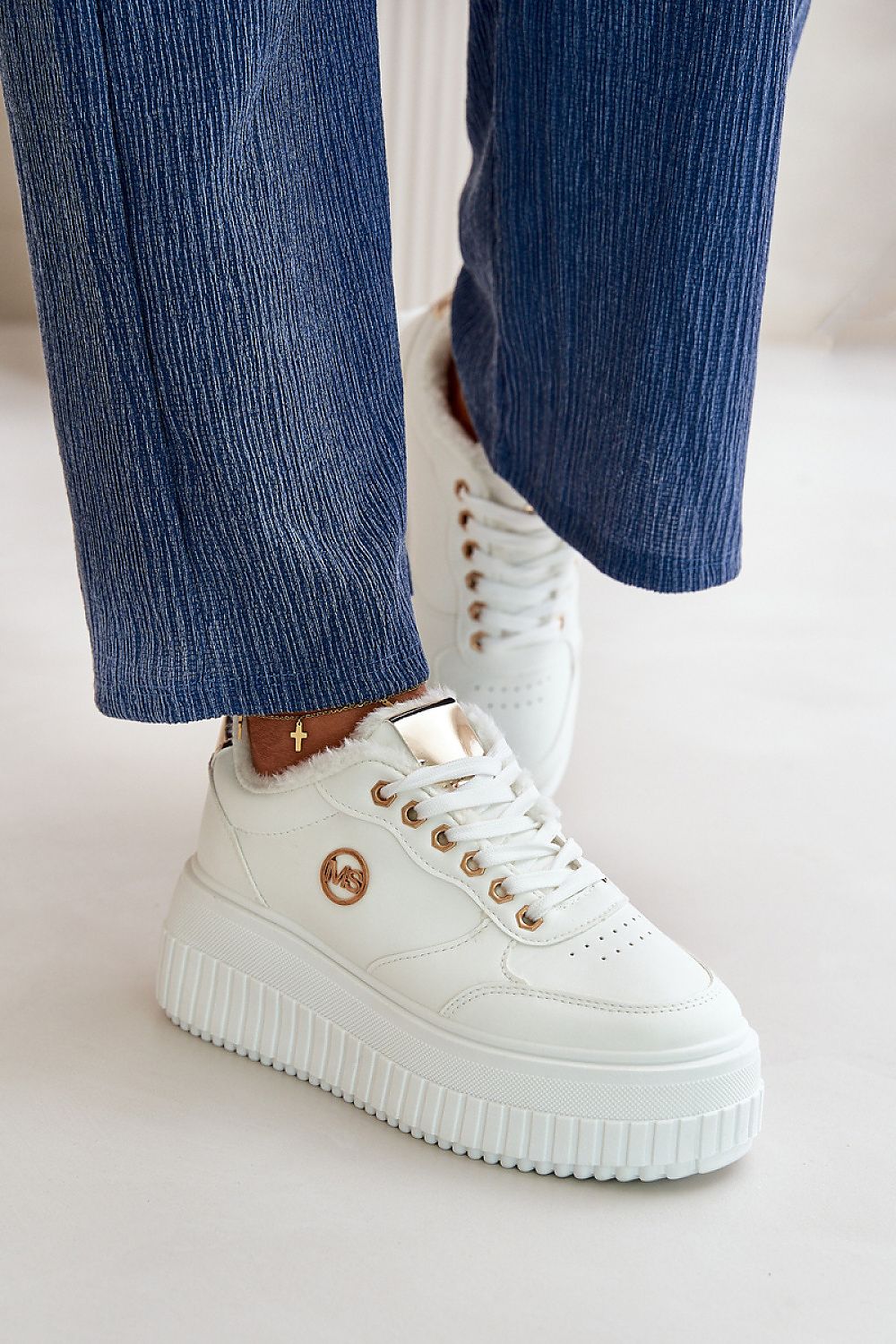 Sport Shoes Step in style main image 1