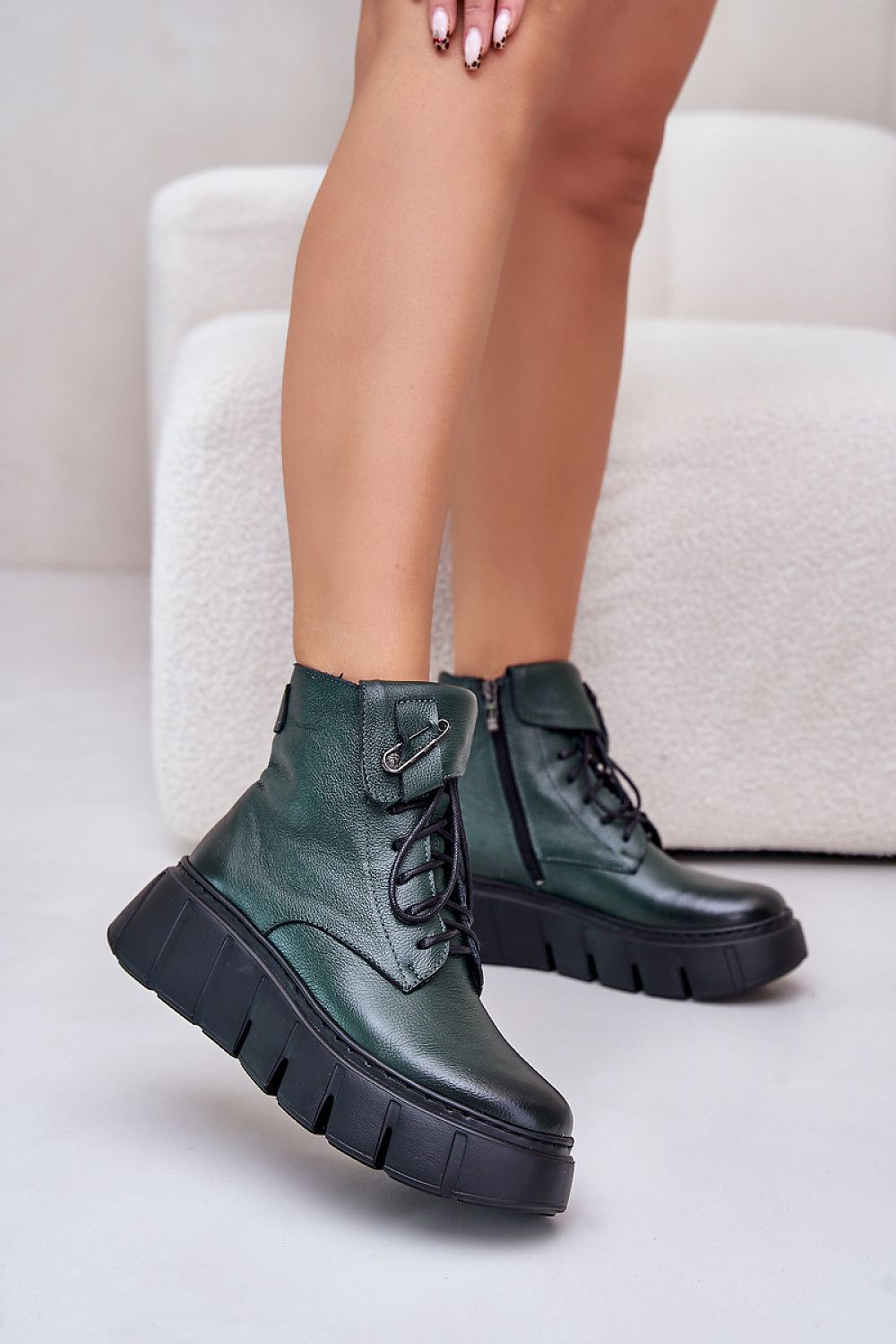 Buskin boots Step in style main image 0