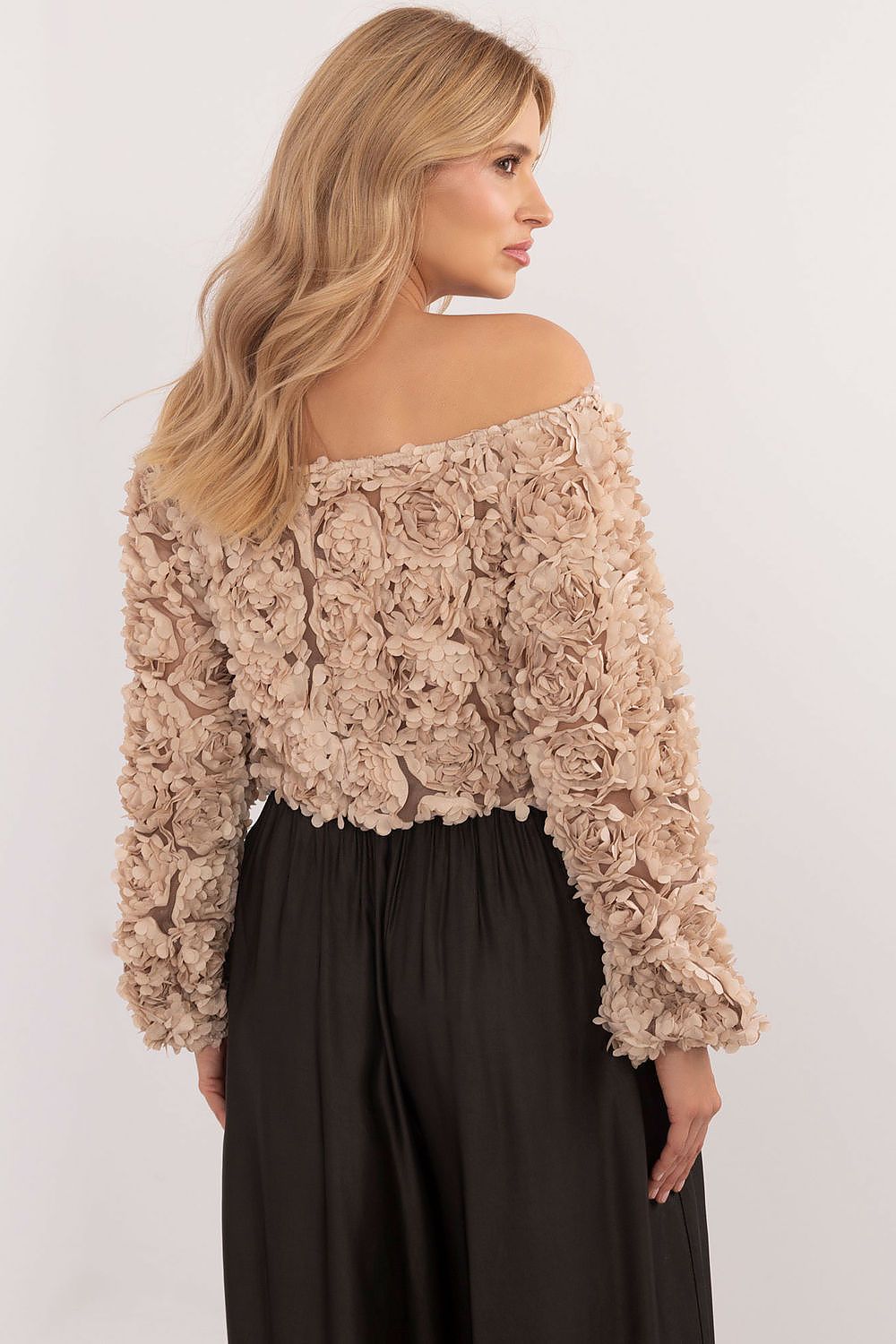 Blouse model 218826 Relevance main image 1