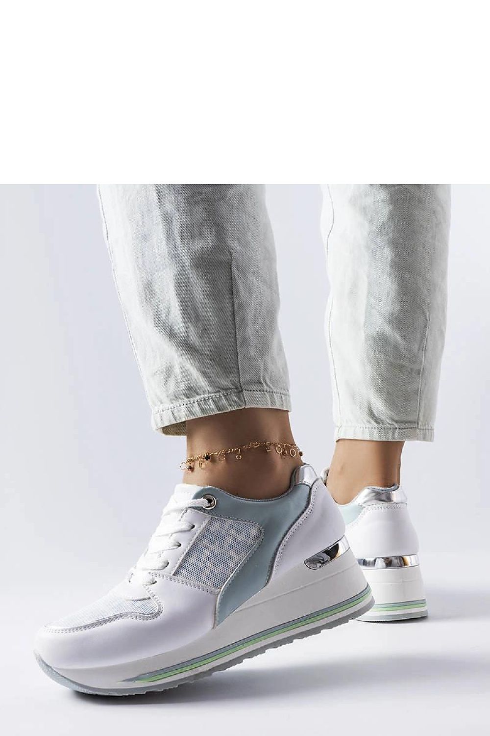 Sneakers model 207379 Solea