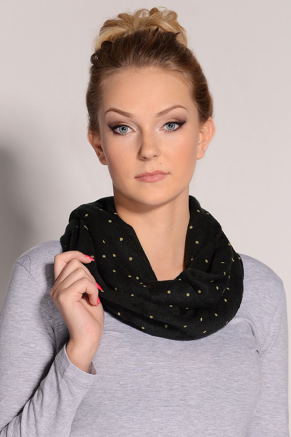 Infinity Scarf model 49549 Moraj Infinity Scarves Wholesale Clothing