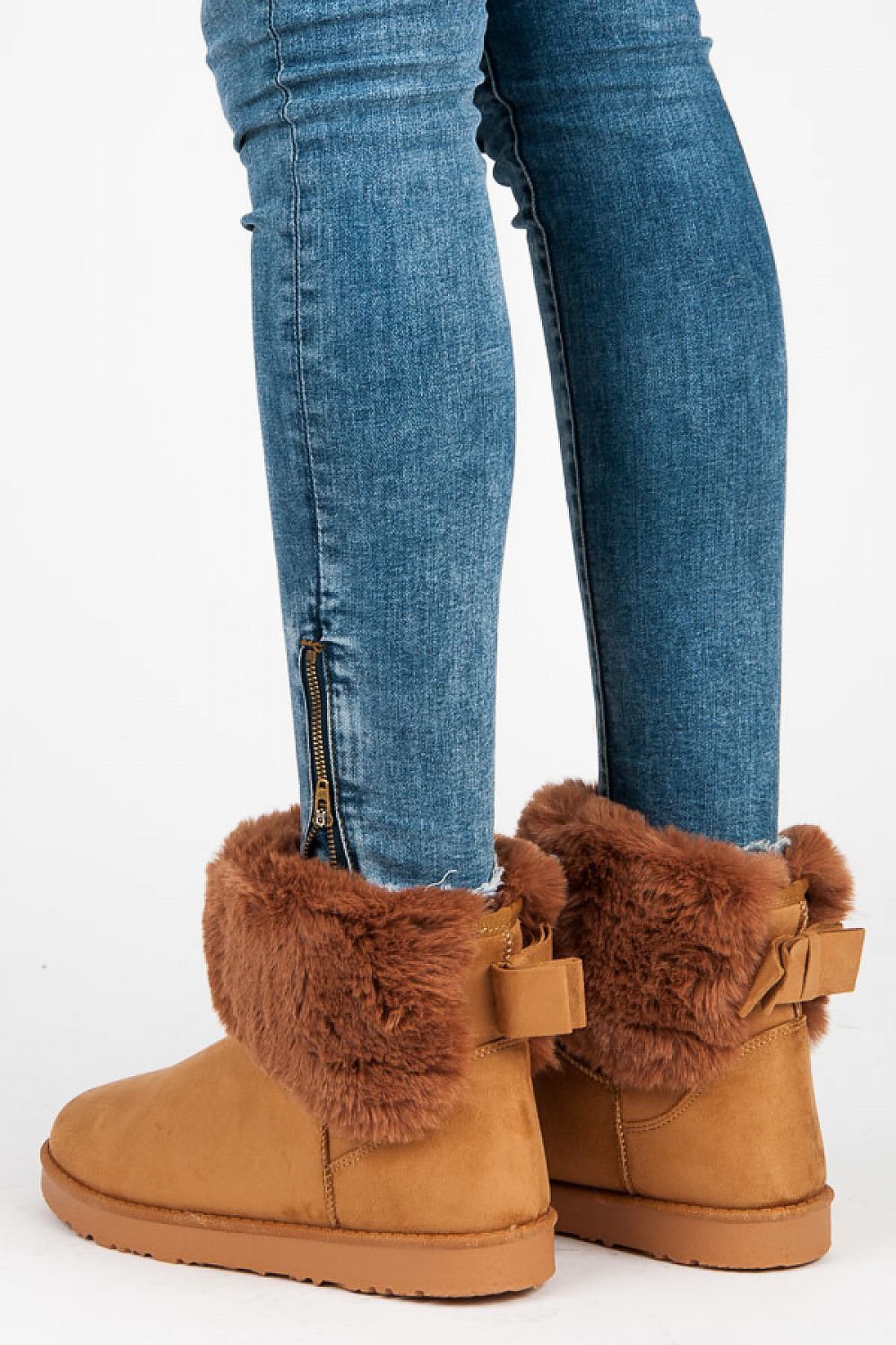 knee high eskimo boots