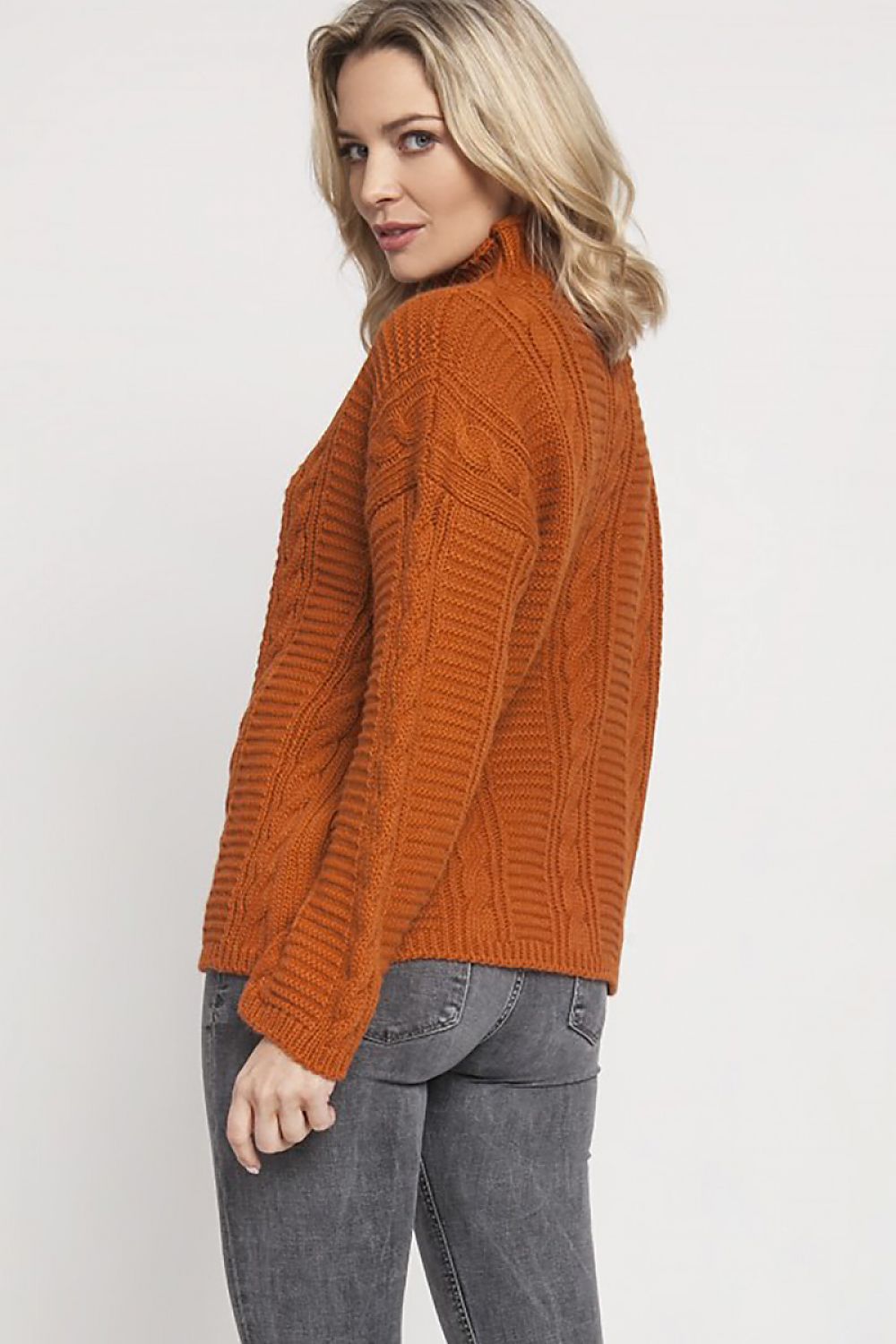 Turtleneck model 220791 Makadamia main image 0