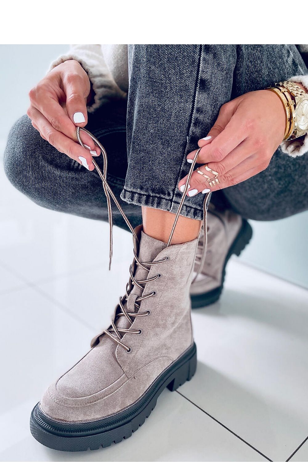 Boots model 174097 Inello