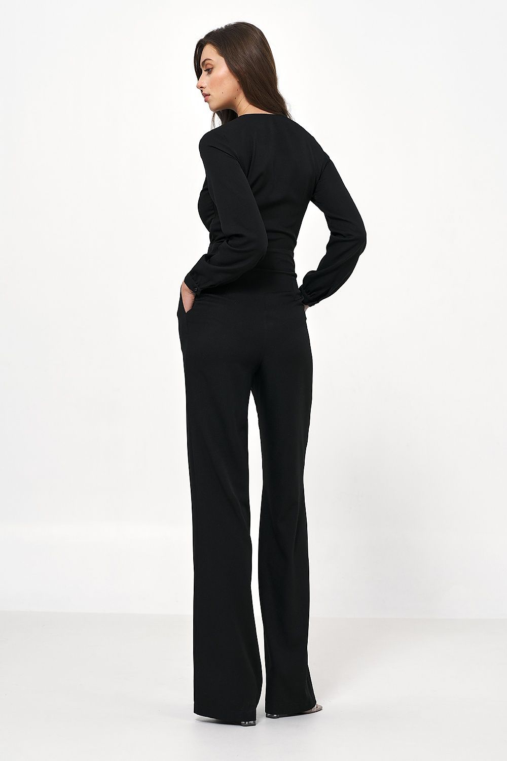 Suit Nife main image 1