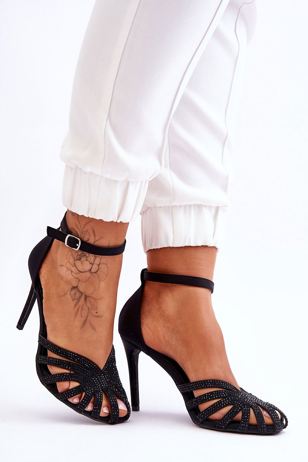 ASOS DESIGN Nella bow detail heeled sandals in black | ASOS