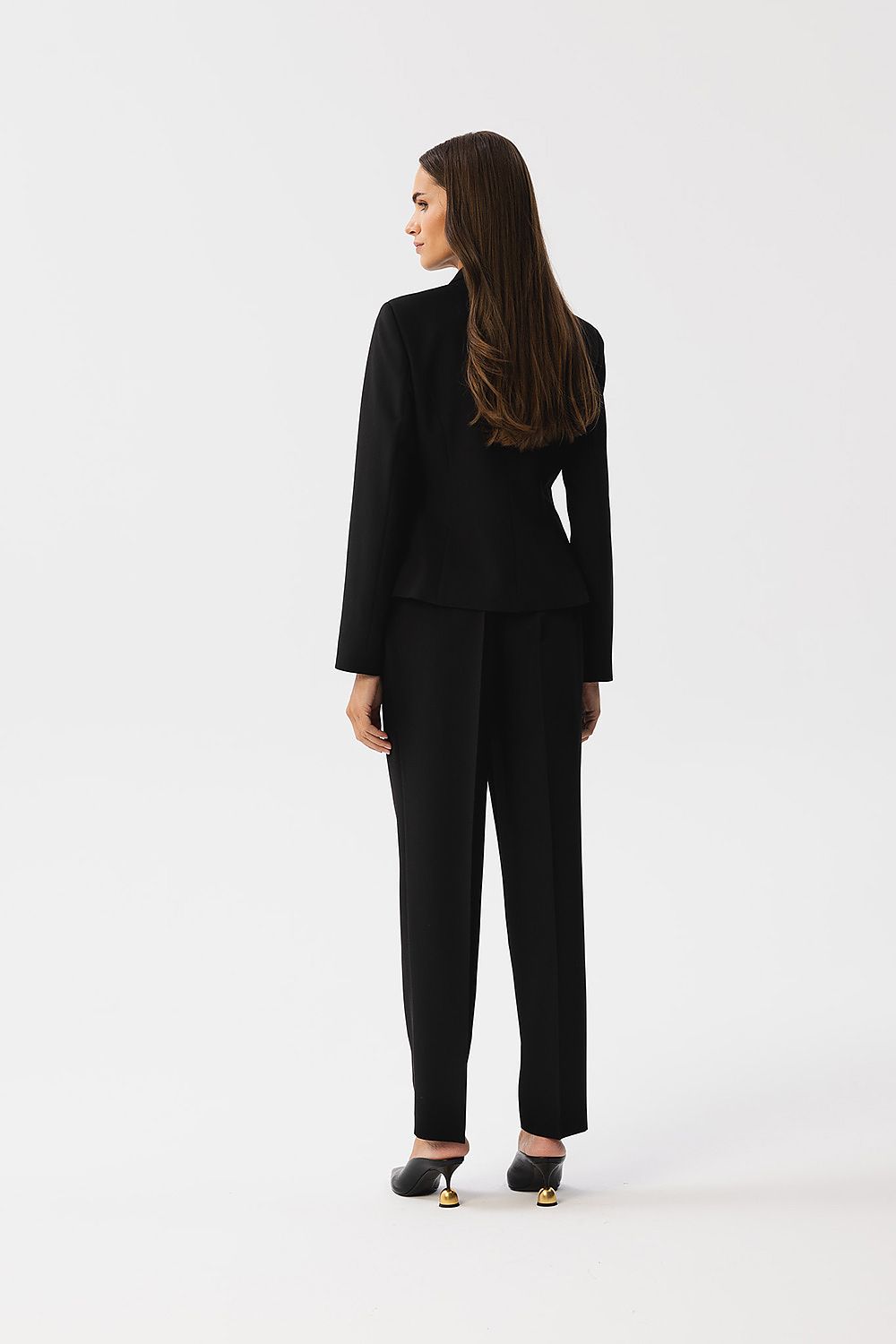 Suit model 219935 Stylove