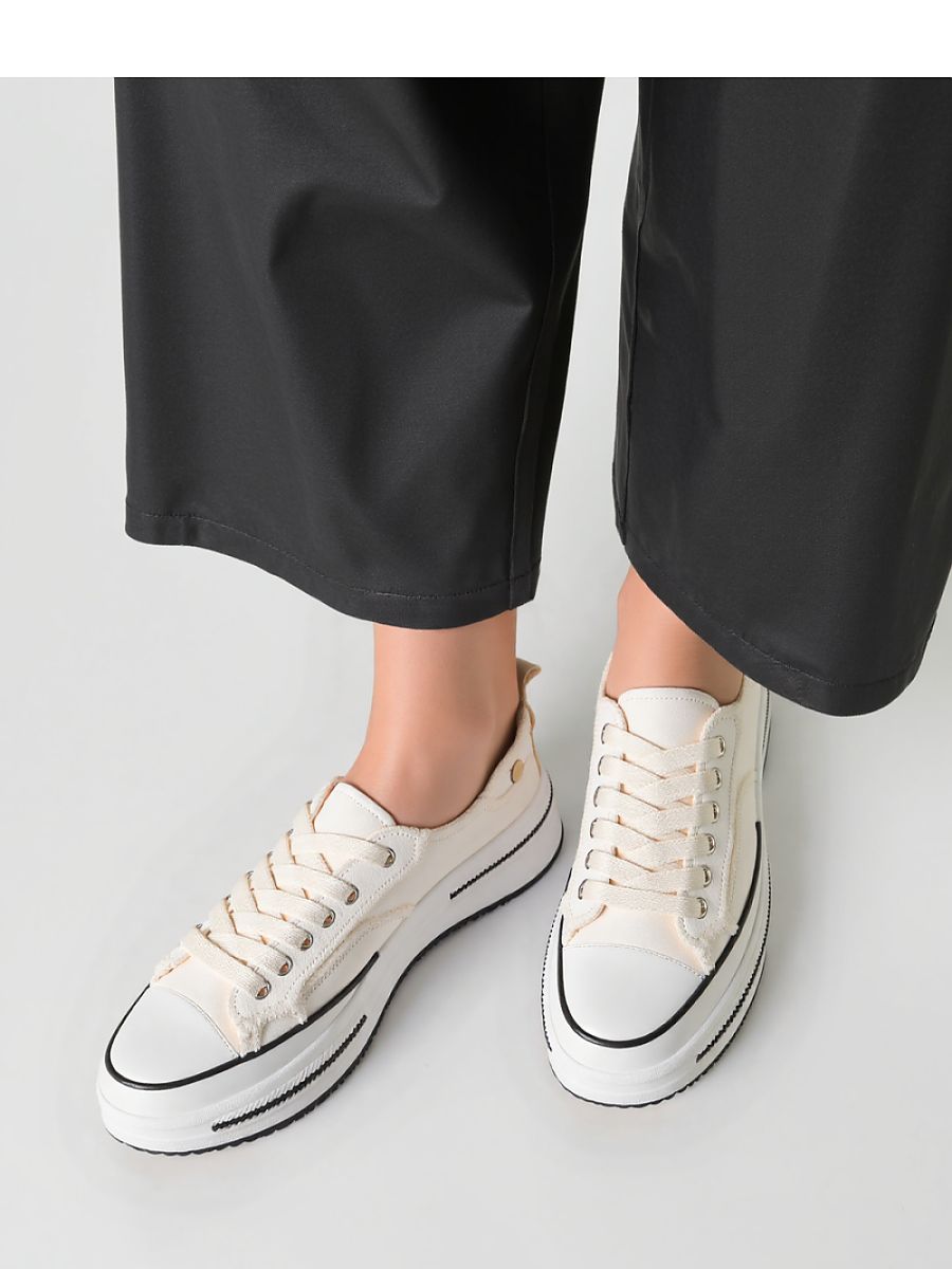Sport Shoes