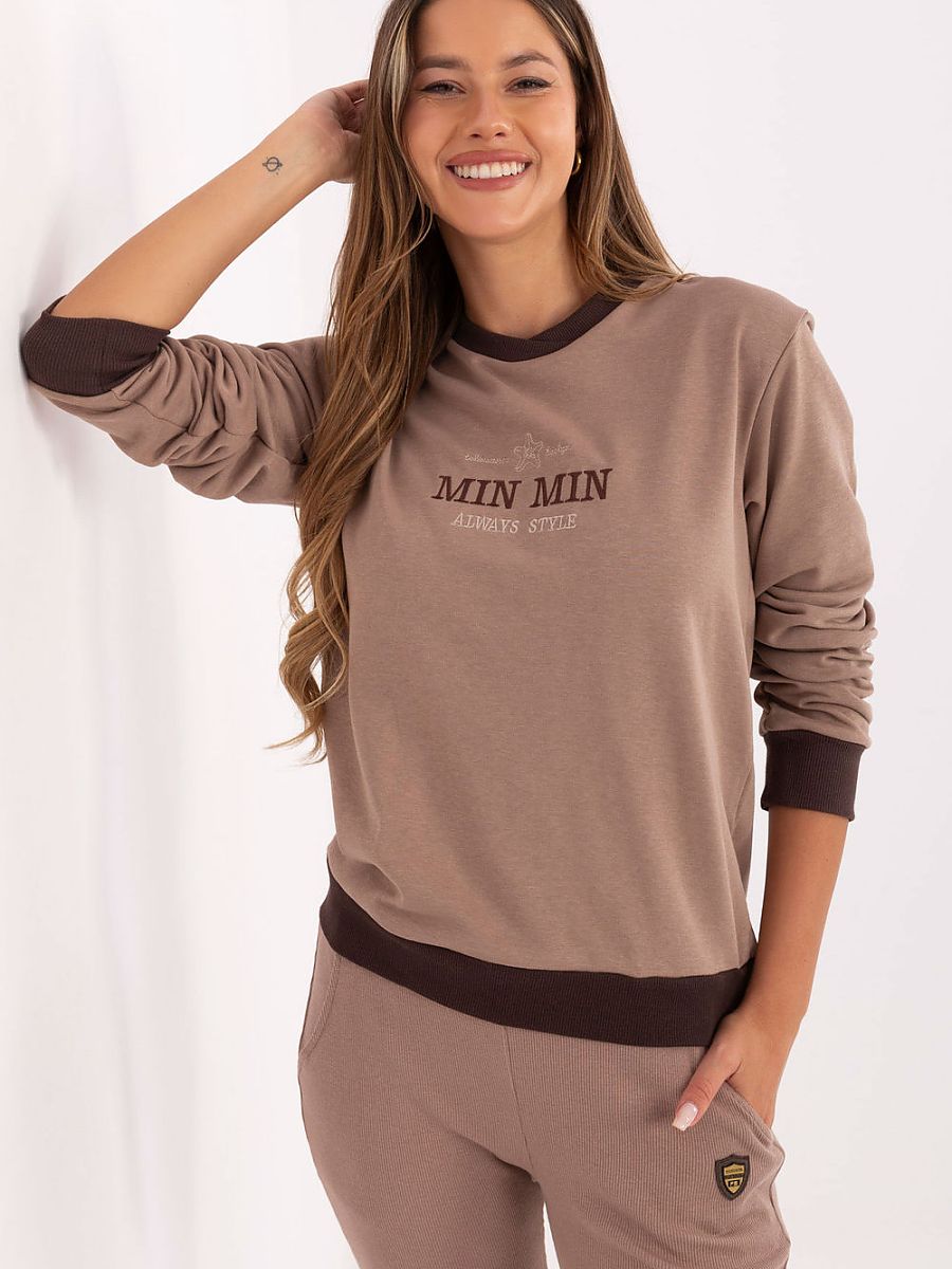 Relevance Pullover – beige
