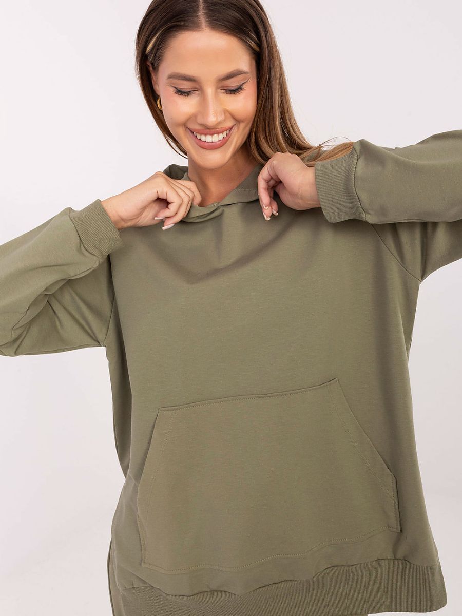 Relevance Pullover – grün