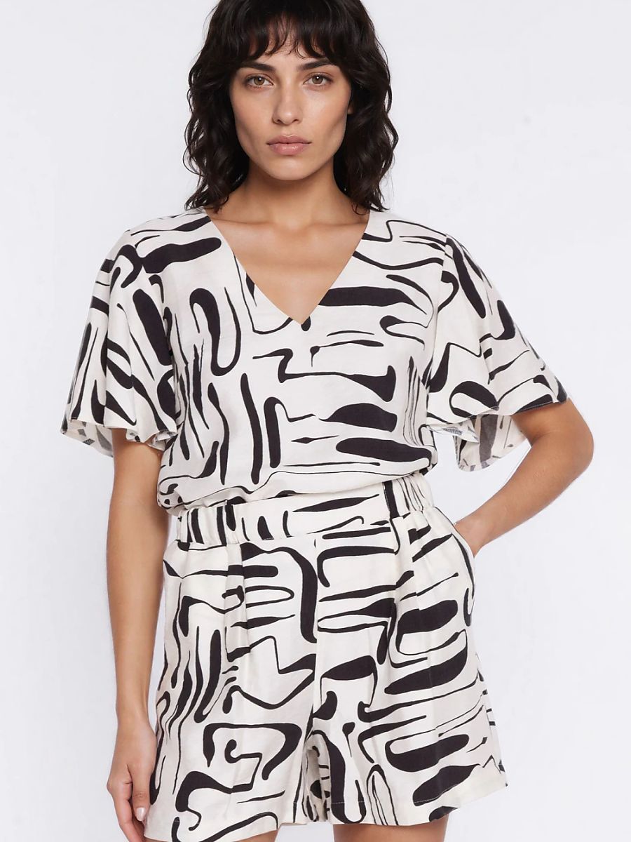 Nife Shorts – multifarben