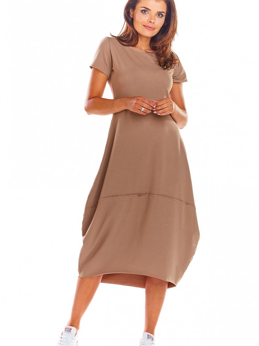 Infinite You Alltagskleid – beige