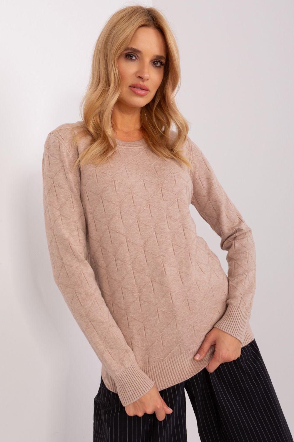 Jumper model 187554 AT