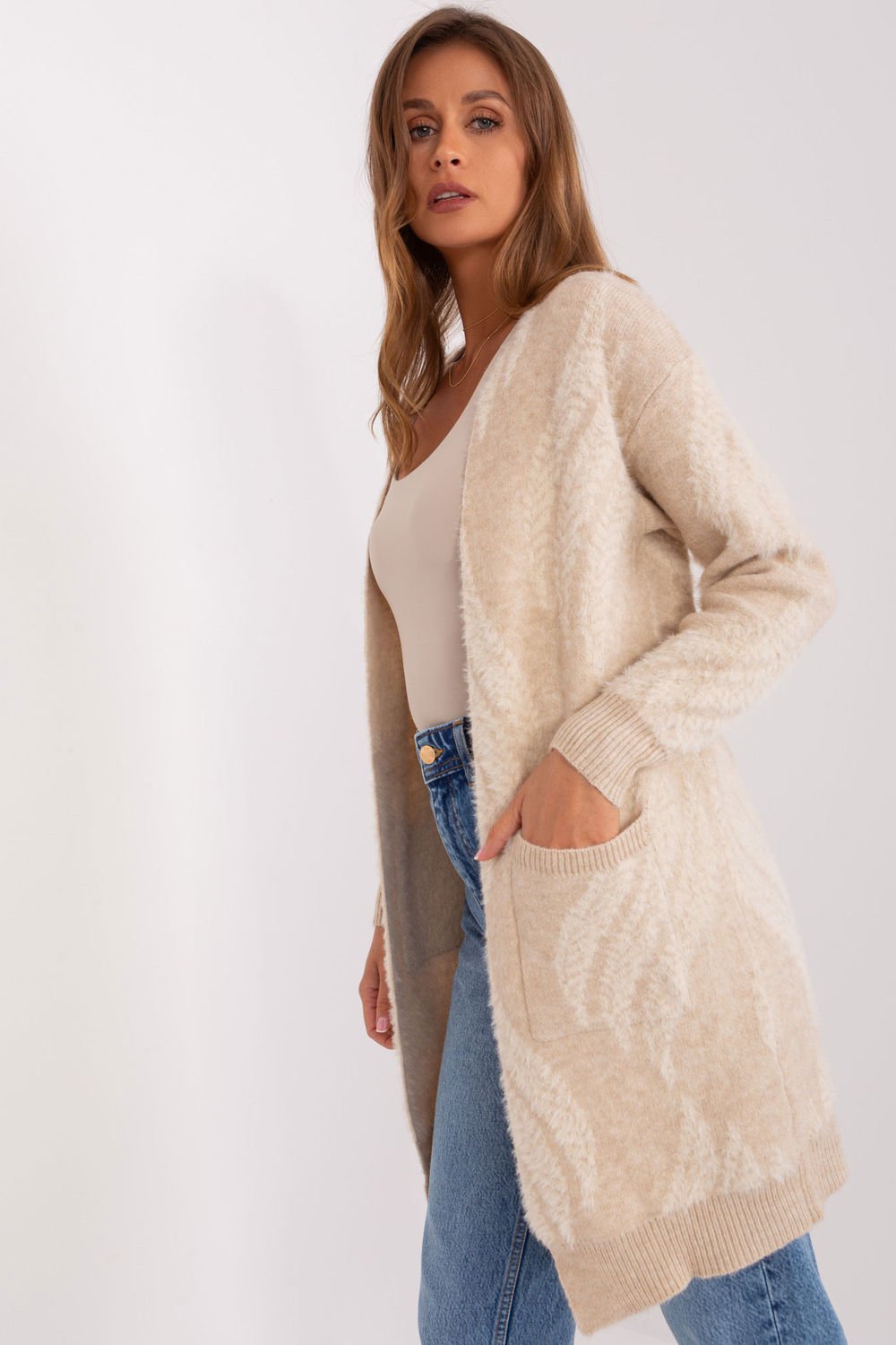 Cardigan model 188288 AT