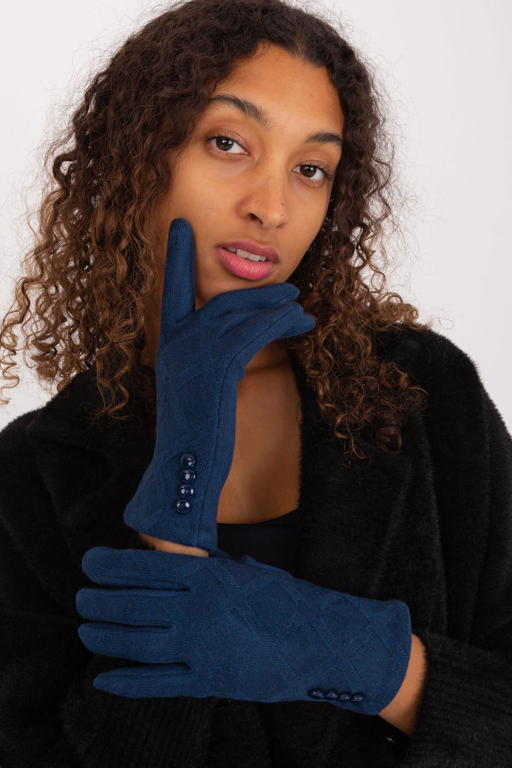 Gloves model 191102 AT