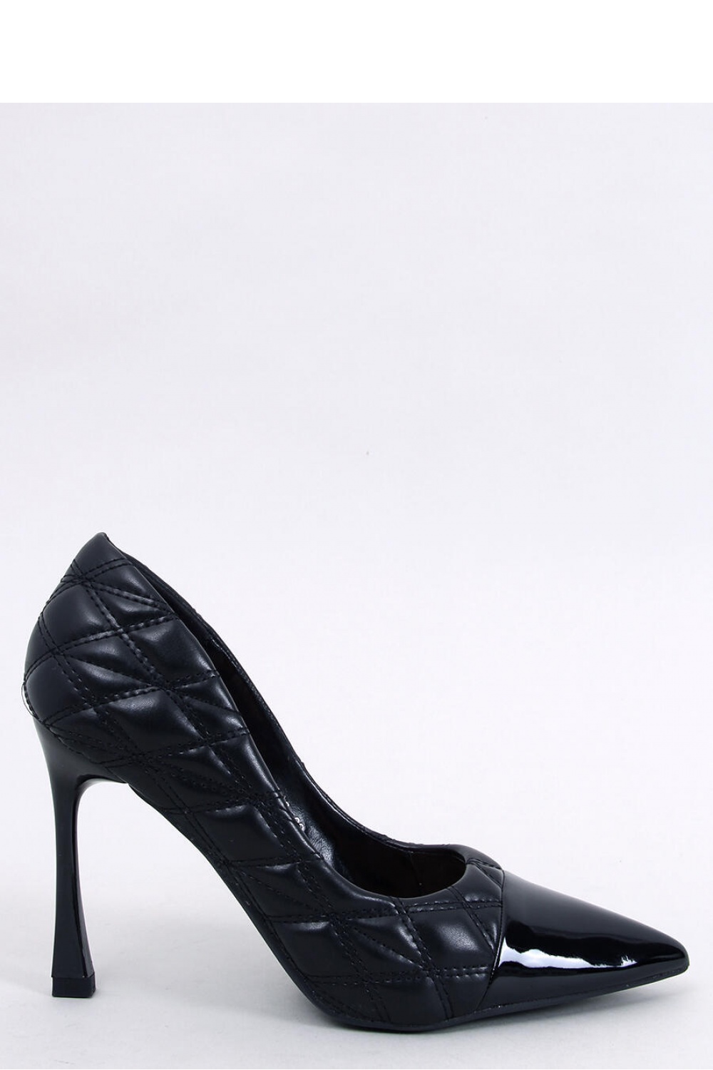 Strappy high heels model 19274..