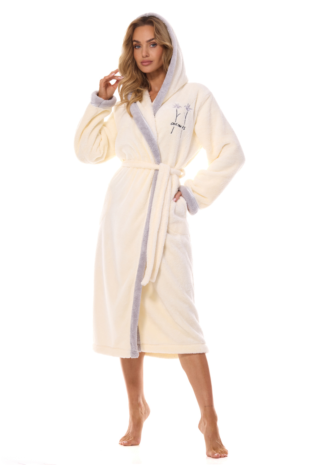 Bathrobe model 199368 L&L coll..