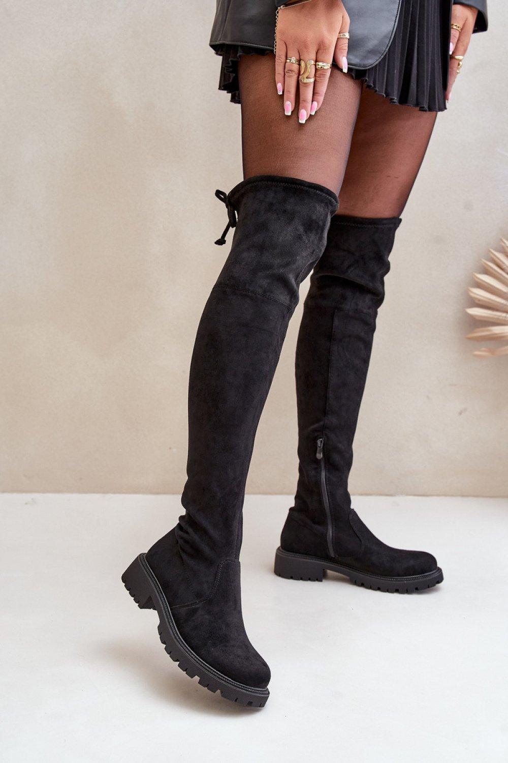 Thigh-Hight Boots model 203511..