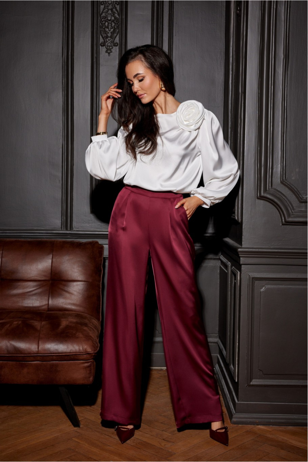 Women trousers model 204910 Ro..