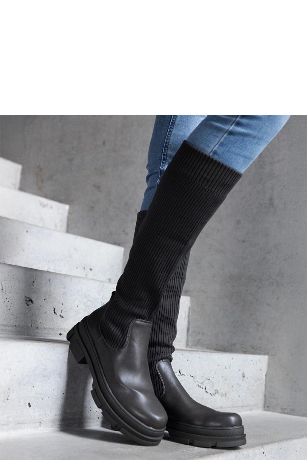 Thigh-Hight Boots model 206434..