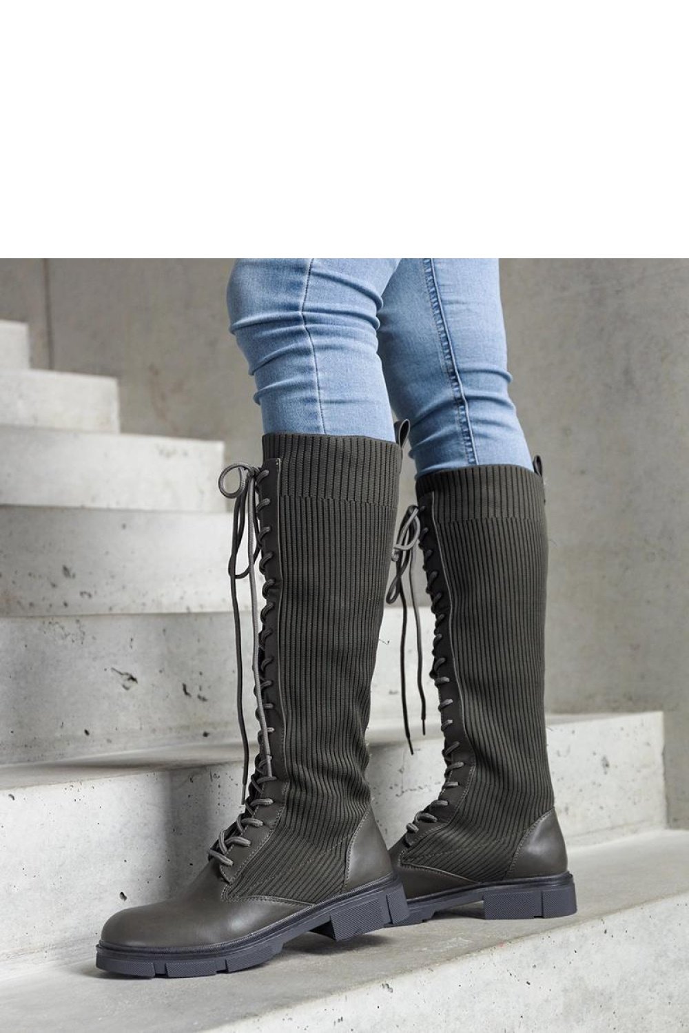 Thigh-Hight Boots model 206436..