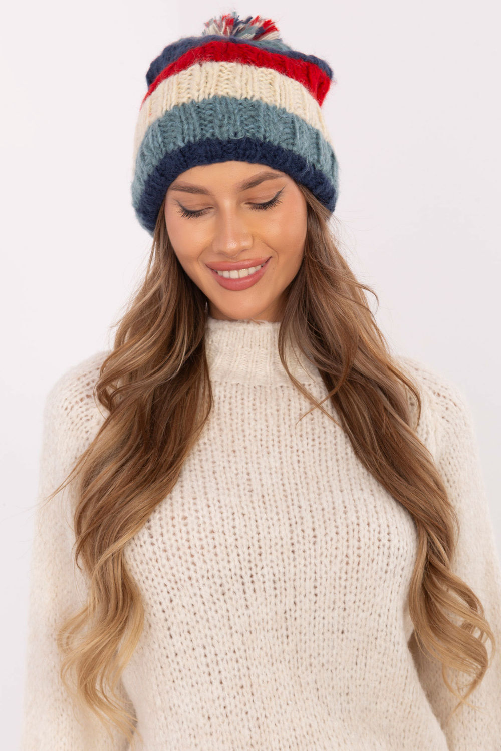 Cap model 208416 AT
