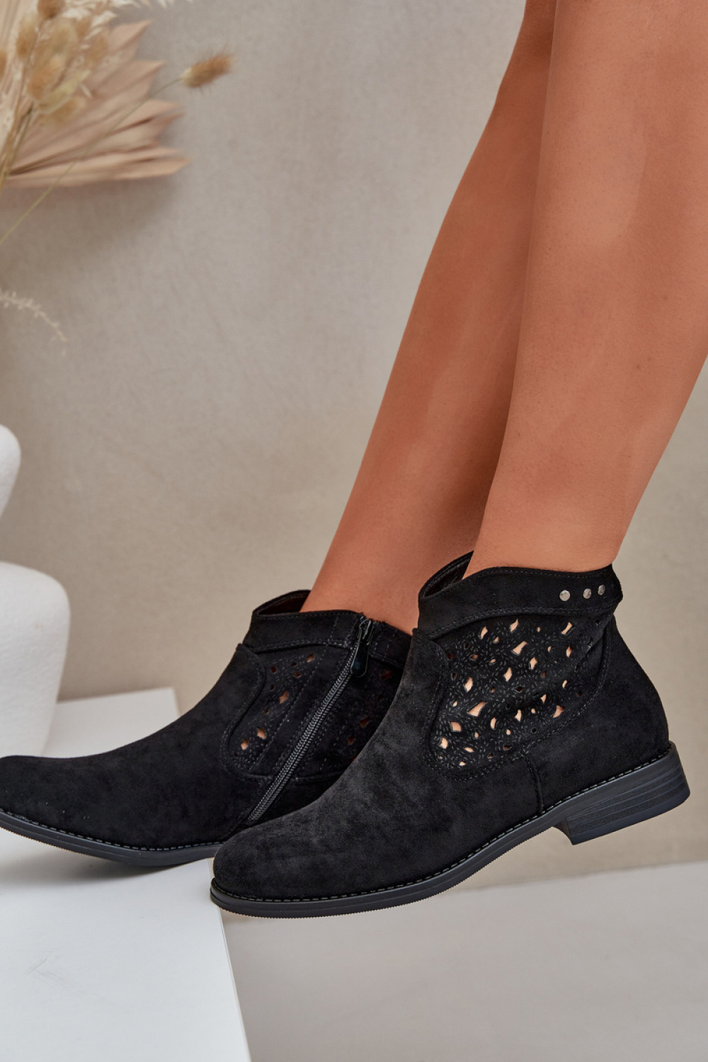 Boots model 208474 Step in sty..