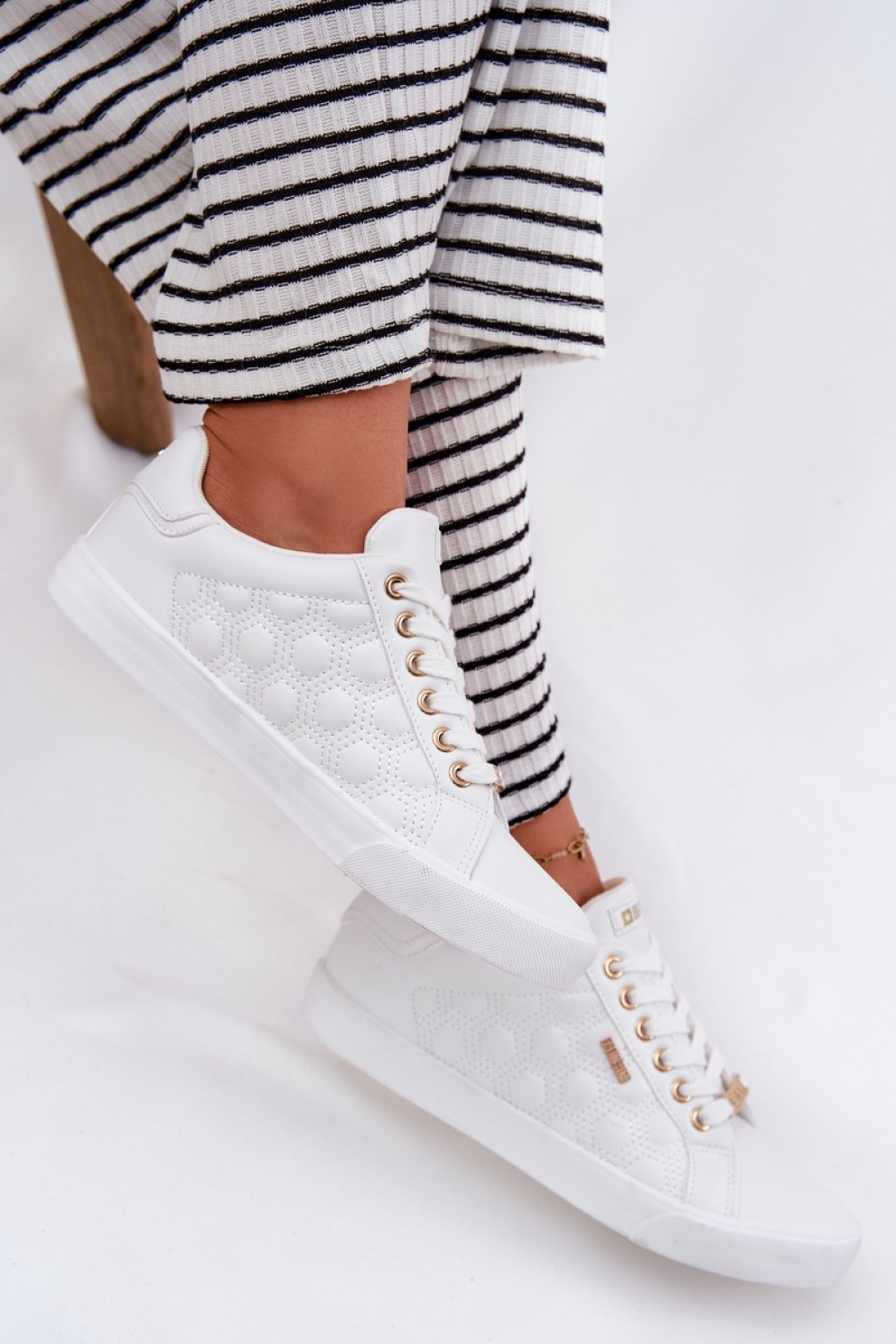 Sneakers model 212727 Step in style