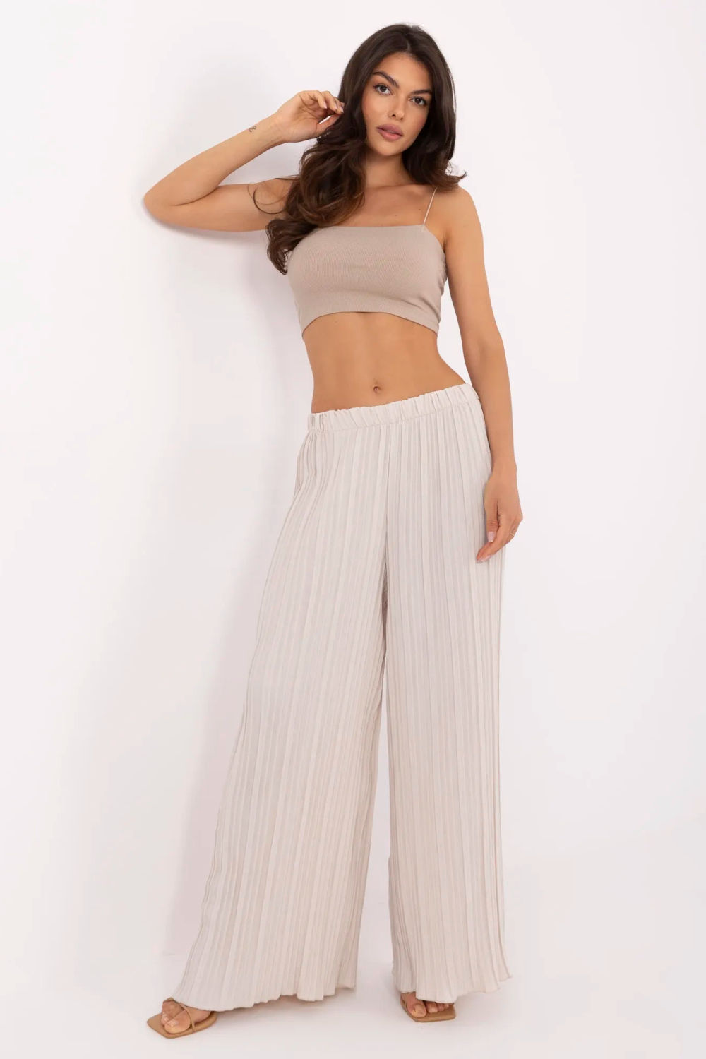 Women trousers model 213273 It..