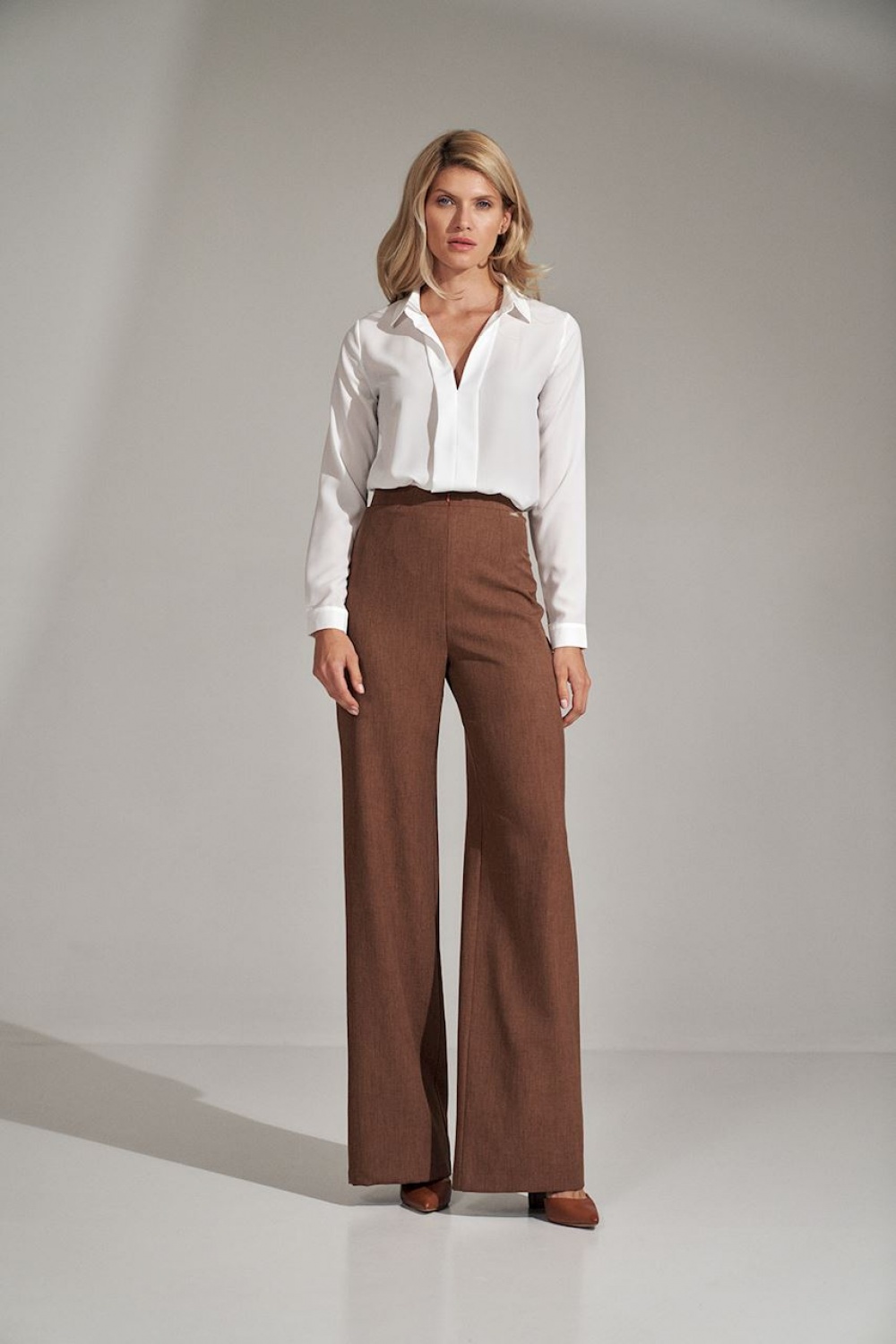 Women trousers model 150788 Fi..